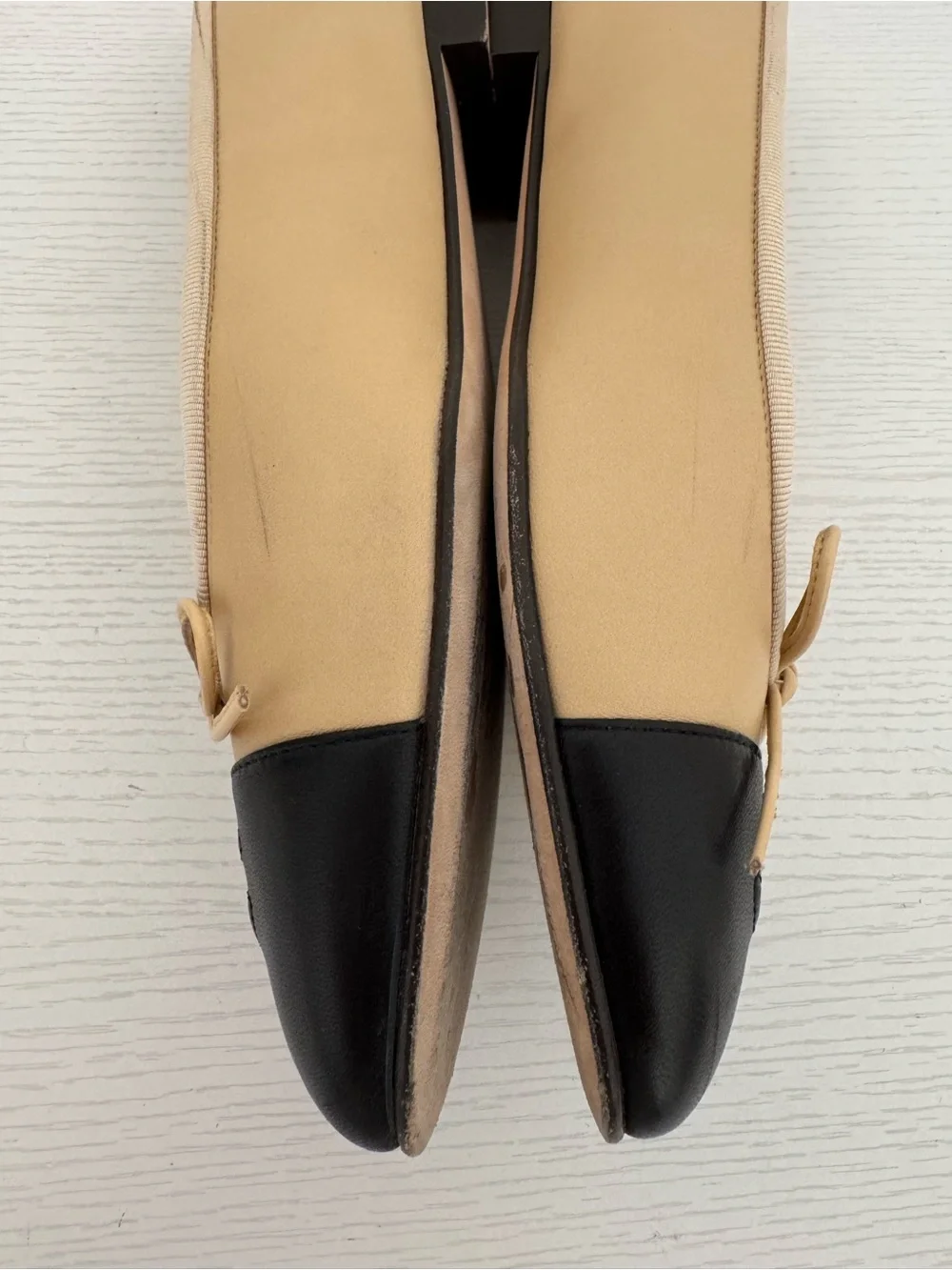 Chanel Lambskin CC Cap Toe Ballerinas Flats Beige/Black Leather EU 42C